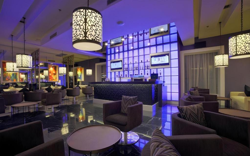 Brits Hotel Karawang Kültér fotó