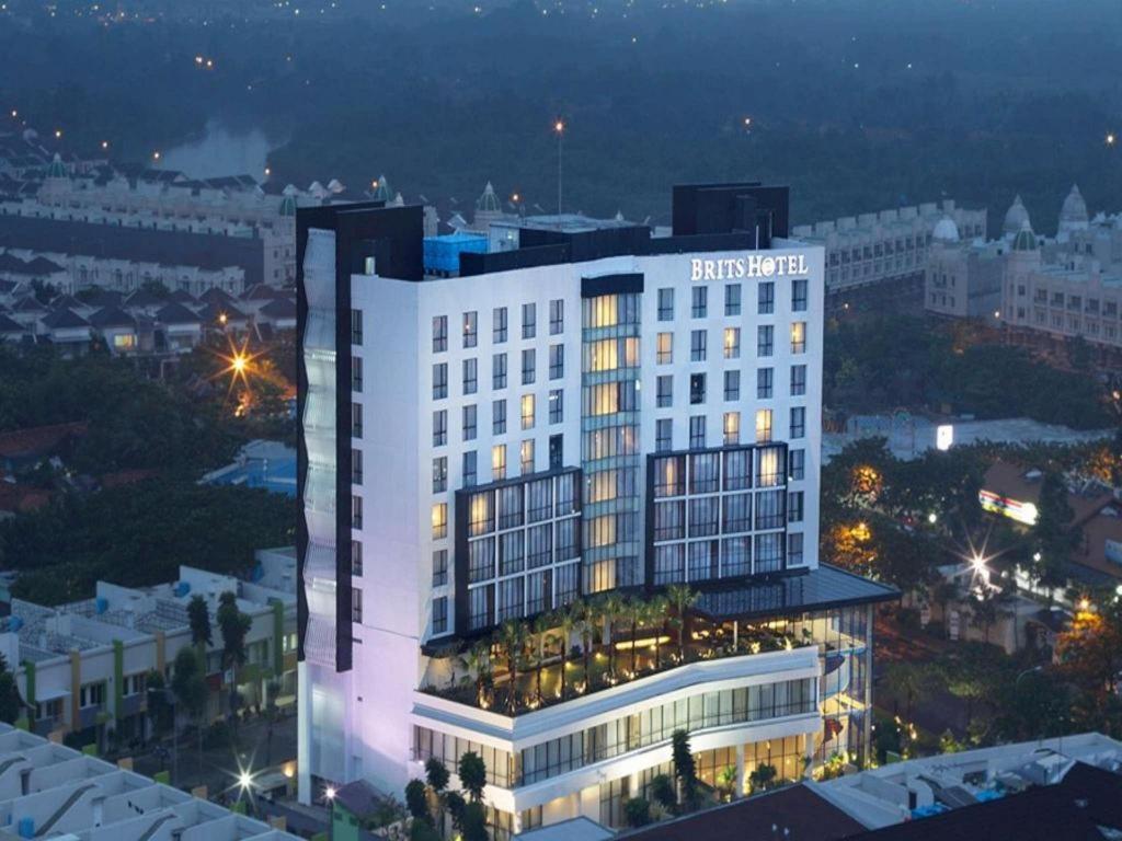 Brits Hotel Karawang Kültér fotó