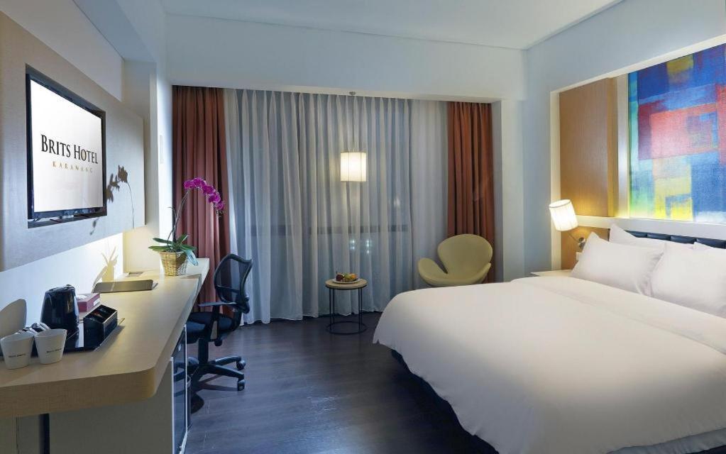 Brits Hotel Karawang Kültér fotó