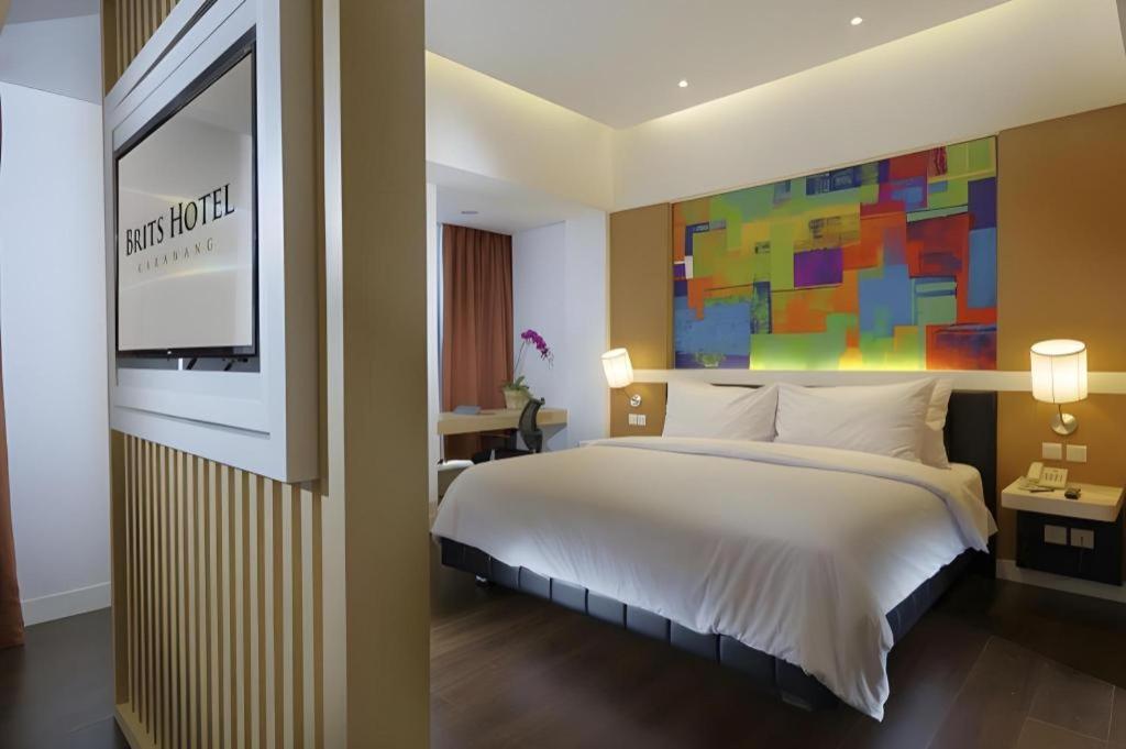 Brits Hotel Karawang Kültér fotó