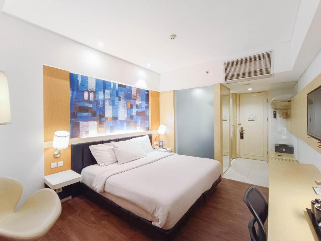 Brits Hotel Karawang Kültér fotó